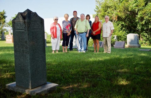 Old North Texas cemeteries being surrounded by shopping centers, motels ...