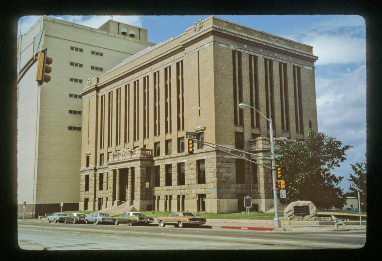 Criminal Court Building/ Criminal Justice Building 200 W. Belknap