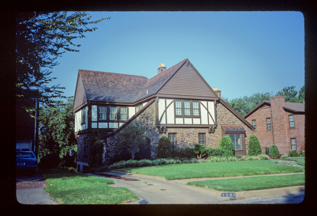 2221 Ward Parkway a Historic Fort Worth